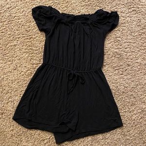 PacSun off shoulder romper👌🏼size small